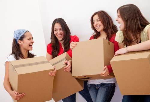 Flexible man and van service across towns and coastal areas in Portugal