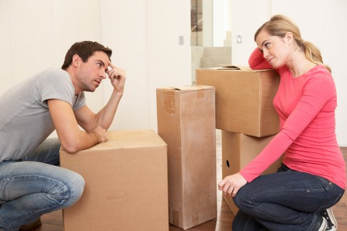 Commercial relocation with moving truck service in Portugal